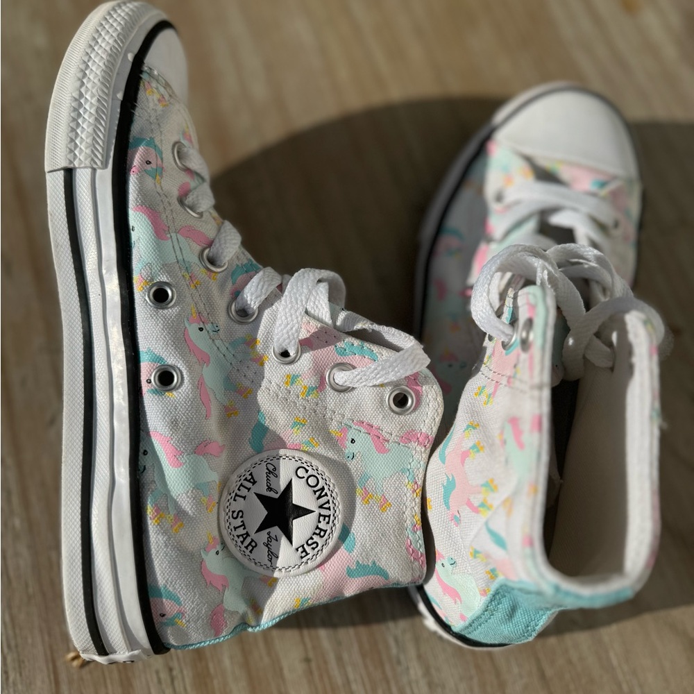 Youth unicorn converse high top